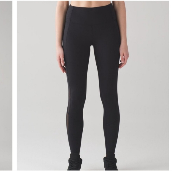 Lululemon Body Con Tight Black Size 8 W5AI8S Mesh Panel - Picture 2 of 16